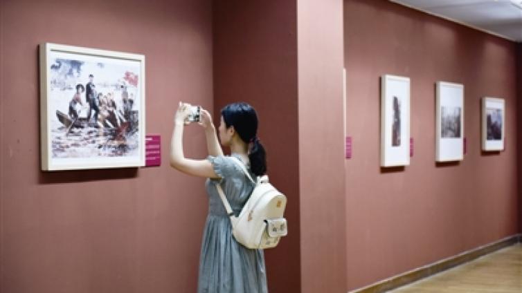 中国美术学院举办“我们的队伍”军队题材作品文献展